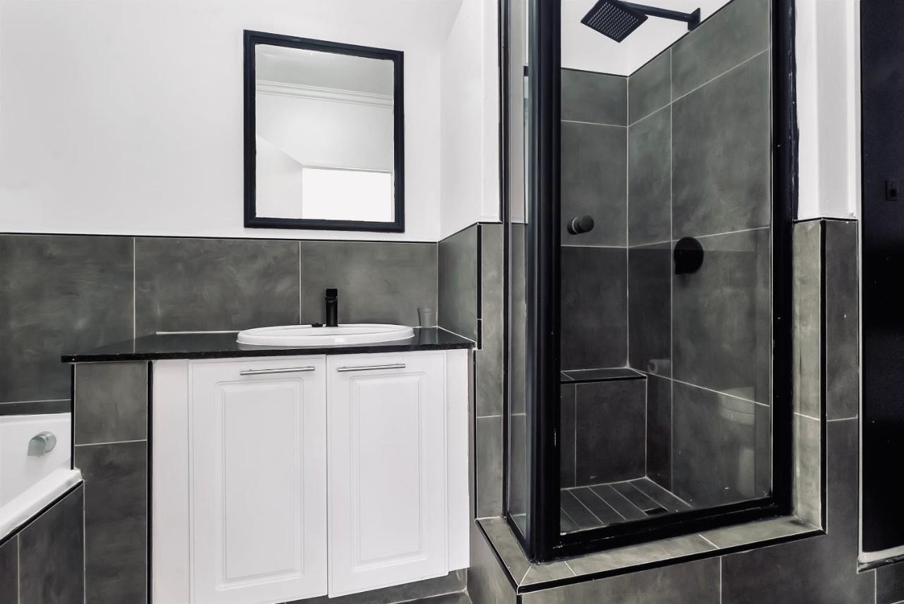 2 Bedroom 2 Bath Luxury - Sandton Cbd 요하네스버그 외부 사진