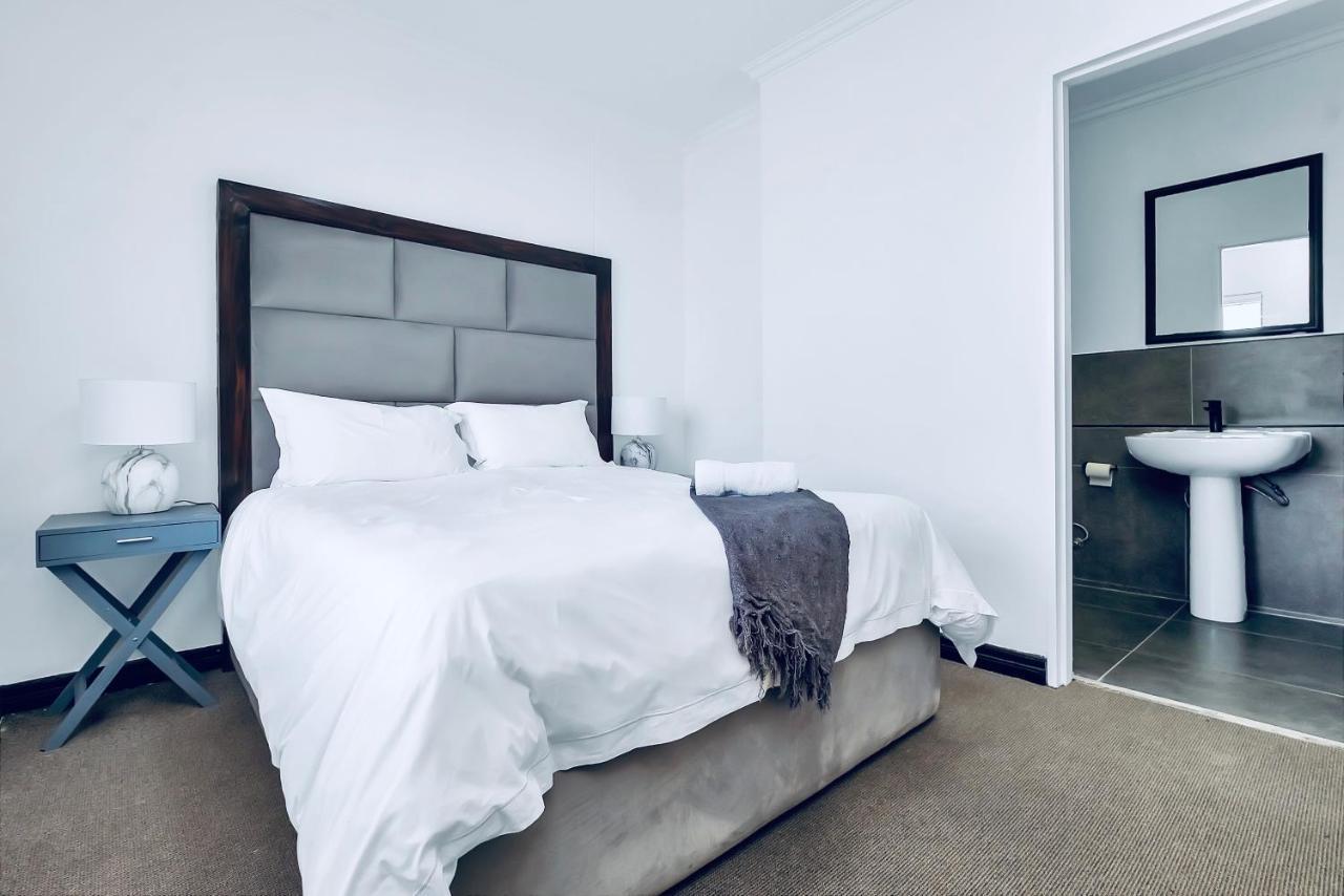 2 Bedroom 2 Bath Luxury - Sandton Cbd 요하네스버그 외부 사진